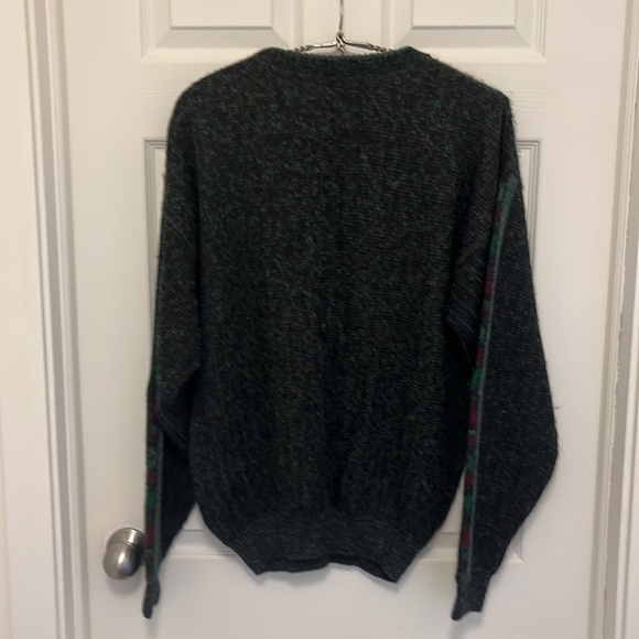 Vintage London Fog Sweater - Picture 2 of 6